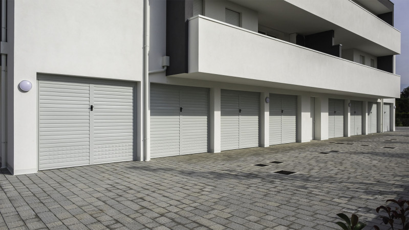 porte basculante IDEAL.jpg